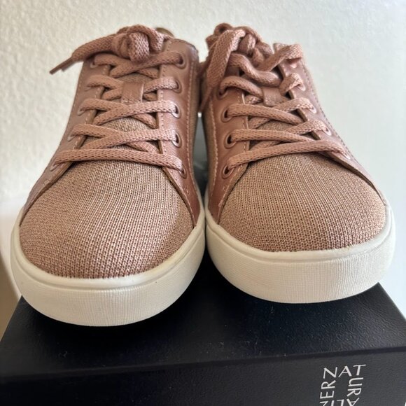 Naturalizer Morrison 5 Sneakers in Chai - Picture 2 of 10
